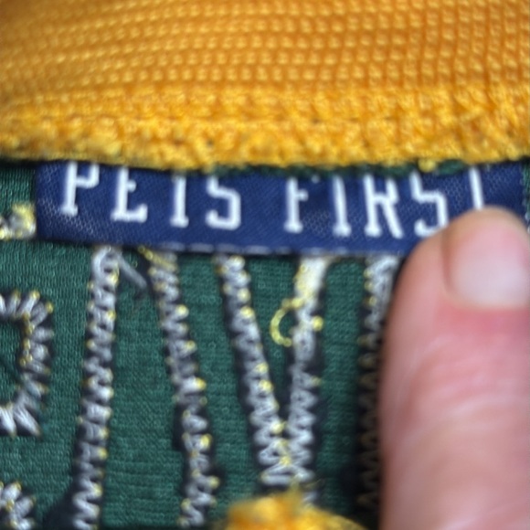 NFL Green Bay Packers Medium Dog Jersey Embroidered patches EUC football puppy - Picture 3 of 6